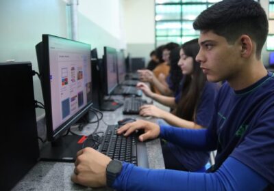 Educação de qualidade em MS transforma ambiente escolar e beneficia alunos e professores